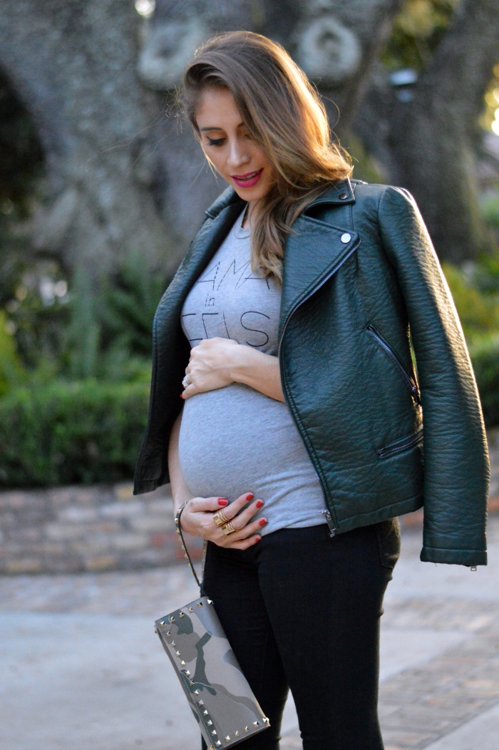 pregnant style, maternity fashion, pregnant fashion, ananda saba, super fashionable, pregnant blogger, spiked louboutin, camo valentino clutch, green leather jacket, mama in heels tshirt